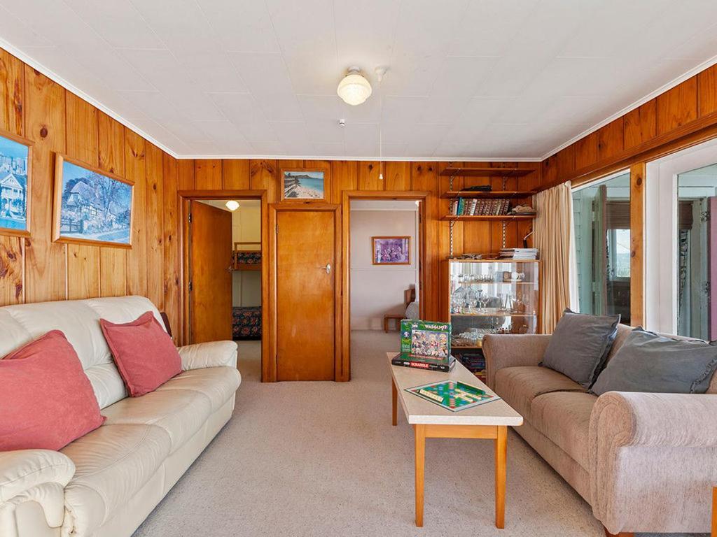 Lake Edge Cottage - Waitahanui Holiday Home Εξωτερικό φωτογραφία