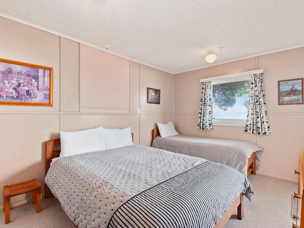 Lake Edge Cottage - Waitahanui Holiday Home Εξωτερικό φωτογραφία